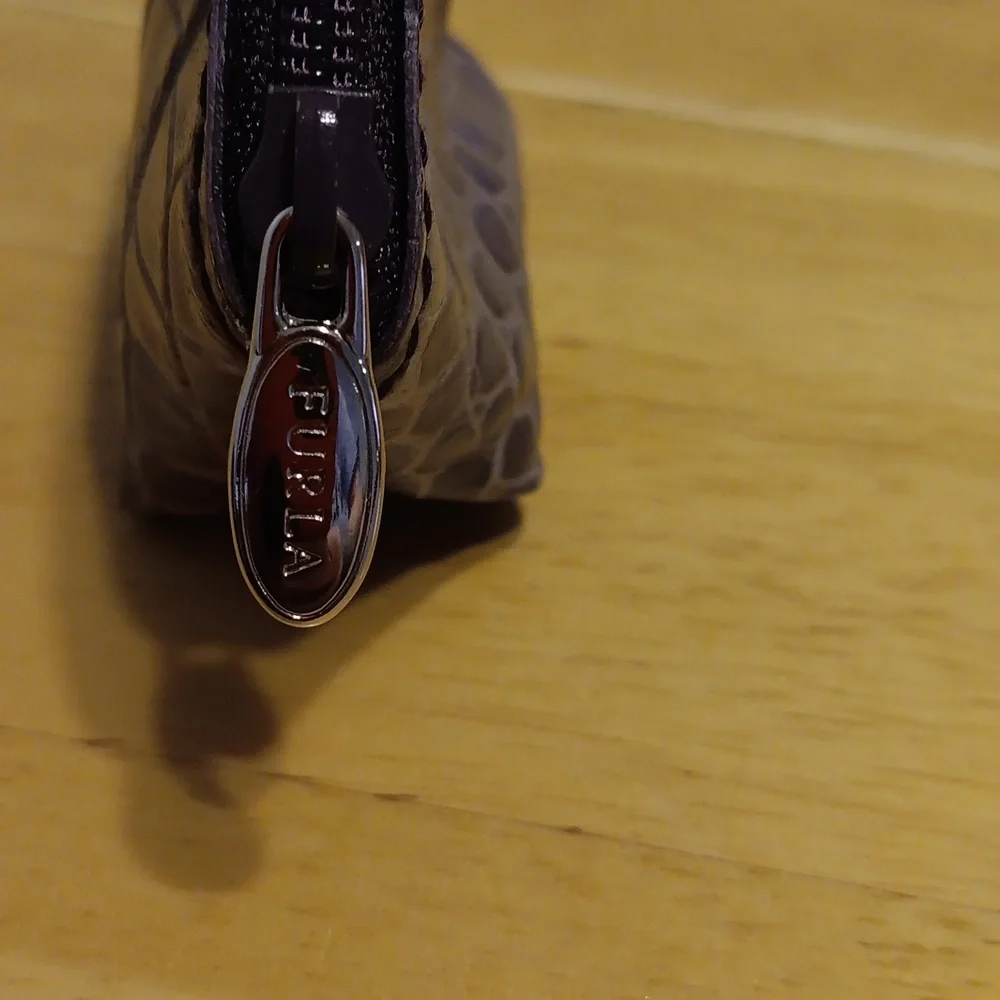 Furla Gray Croc-Embossed Coin Pouch With Dust Bag EUC - Picture 5 of 7